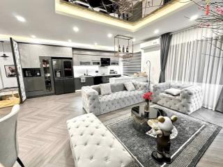 Mặt ngõ thông,thang máy long lanhvõ thị sáu58m214 tỷ 8