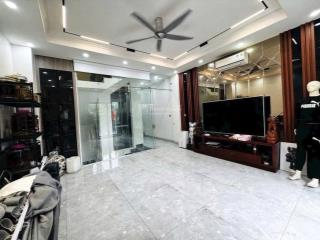 Nhà lò đúc với thông số tốt khu vực, xây chắc  78m2  13,89 tỷ