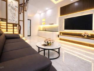 Cạnh trần đại nghĩa có căn nhà 4 ngủ đẹp, ngõ nông  42m2  7 tỷ 4