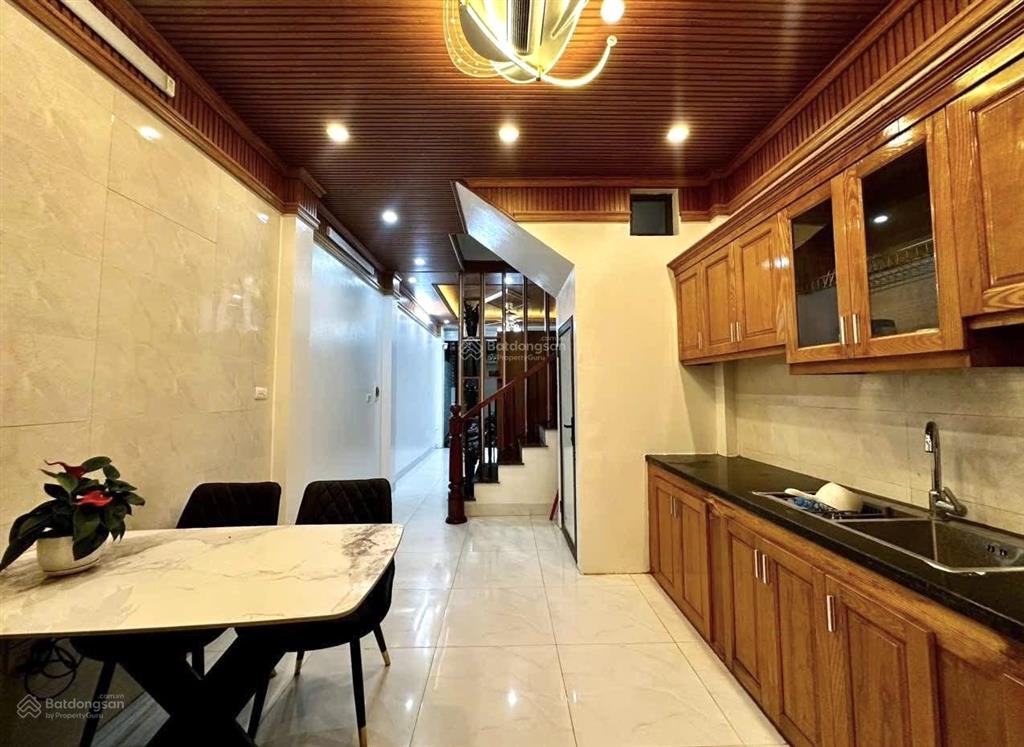Cạnh tân mai48m2nhà dân xây,gần phố8 tỷ 748