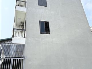 Cạnh trần khát chân  lô góc, vài bước ra phố  48m2  9 tỷ 5
