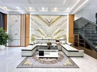 9,48 tỷ để có nhà 50m² ngay gần lạc trungngõ thông, lô góc