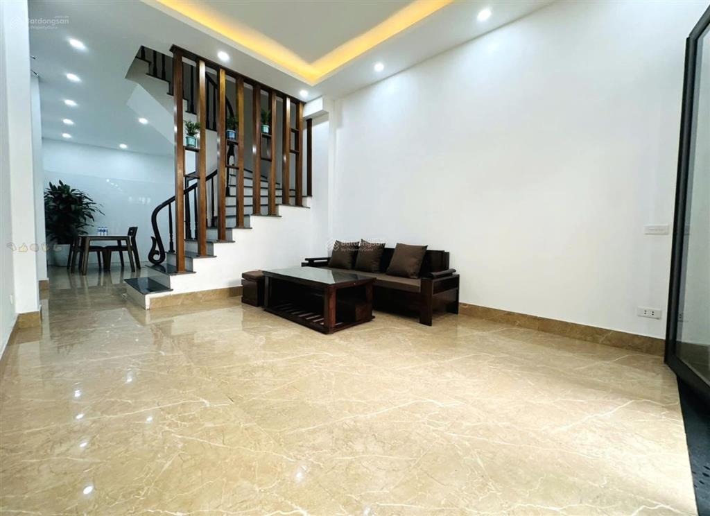 Gần hồ võ thị sáu4 ngủ, an ninh tốt40m27 tỷ 85