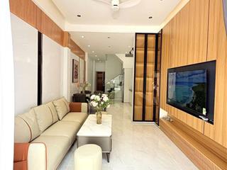 Ai ưu tiên sân cổng riêng an ninh sạch sẽ lưu tâm căn gần trần đại nghĩa42m27 tỷ 4 này