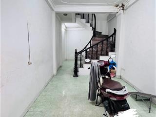 Nhà thuê ngõ quỳnh thanh nhàn3 ngủ, ngõ to thoáng10 triệu (vẫn fix)