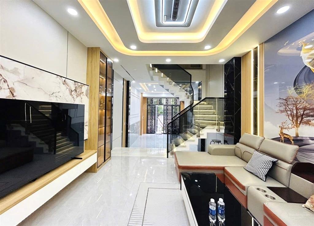 Kế lò đúc căn dân trí cao,ngõ oto 5 chỗ46m213 tỷ 09