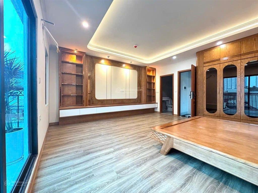 Gần tạ quang bửu cái nôi tri thức sẵn căn 5 tầng thang máy xây mới