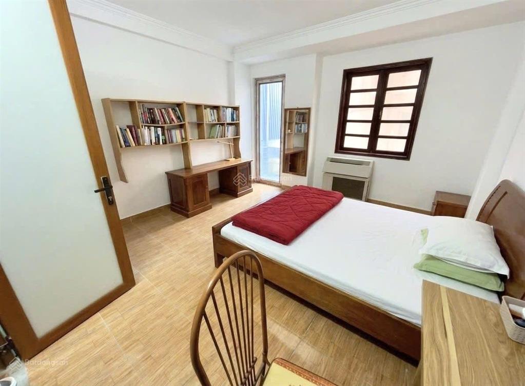 Cạnh lạc trungngõ thông, cốt dân xây chắc chắn48m²8 tỷ 75