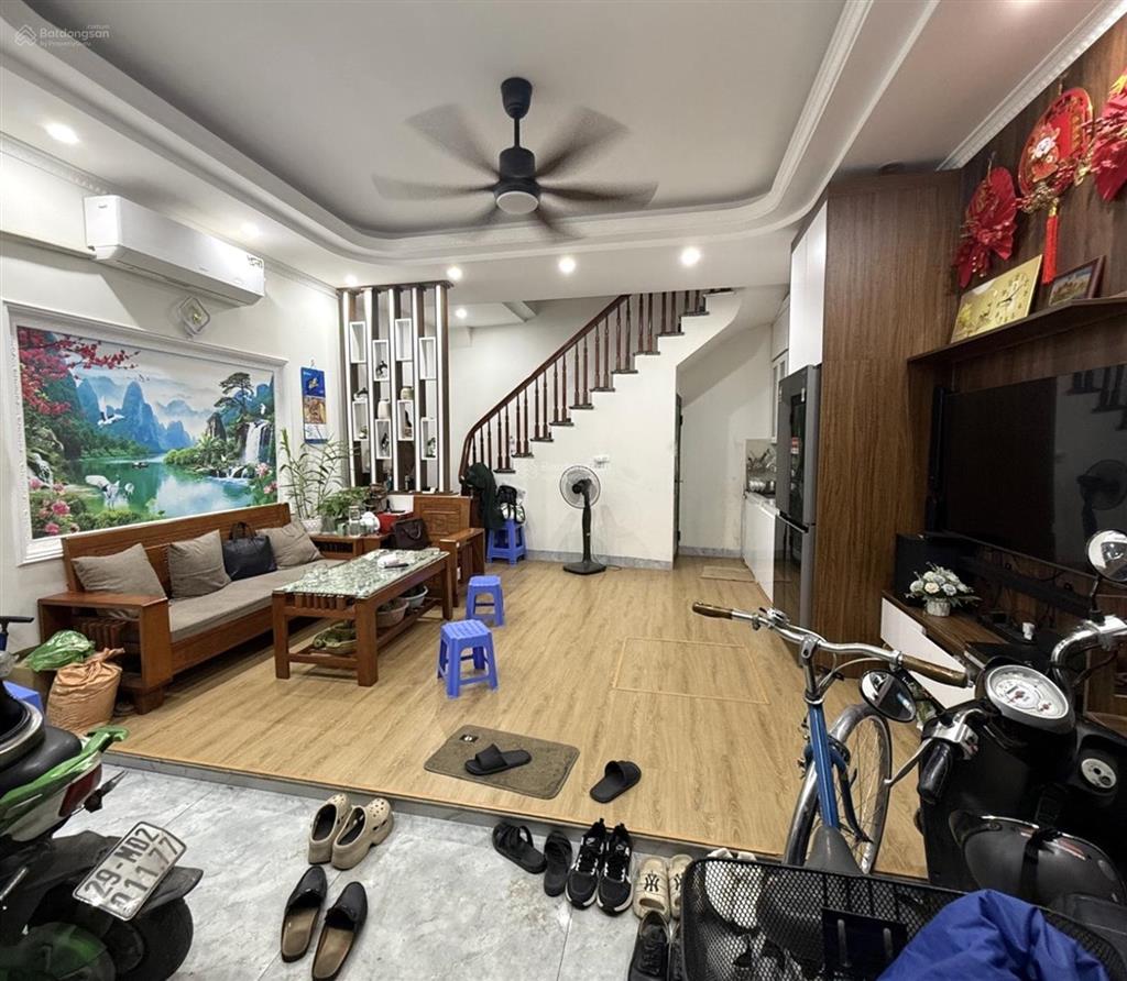 Cạnh nguyễn an ninh40m²cận phố, nội thất đủ7 tỷ 39