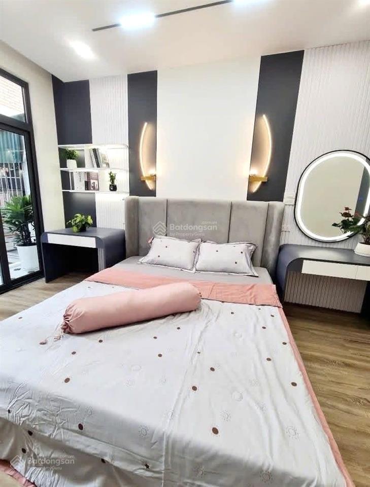 Gần phố, sân cổng riêng42m²trương định7 tỷ 39