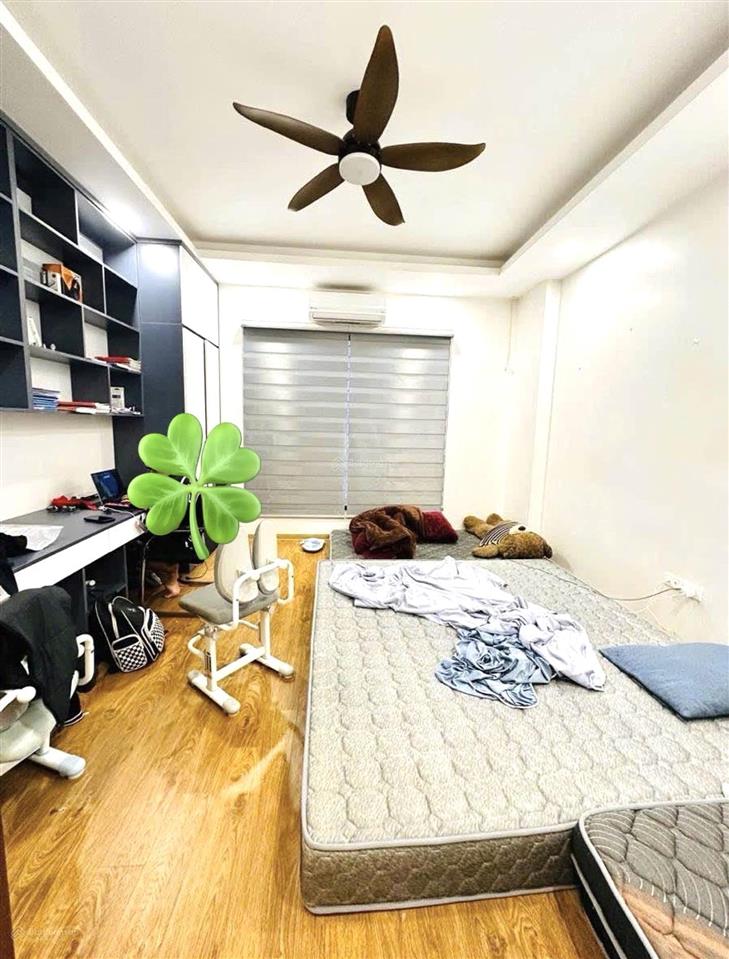 Liền trương định sẵn nhà 5 tầng, ngõ thoáng sạch35m²8 tỷ 36