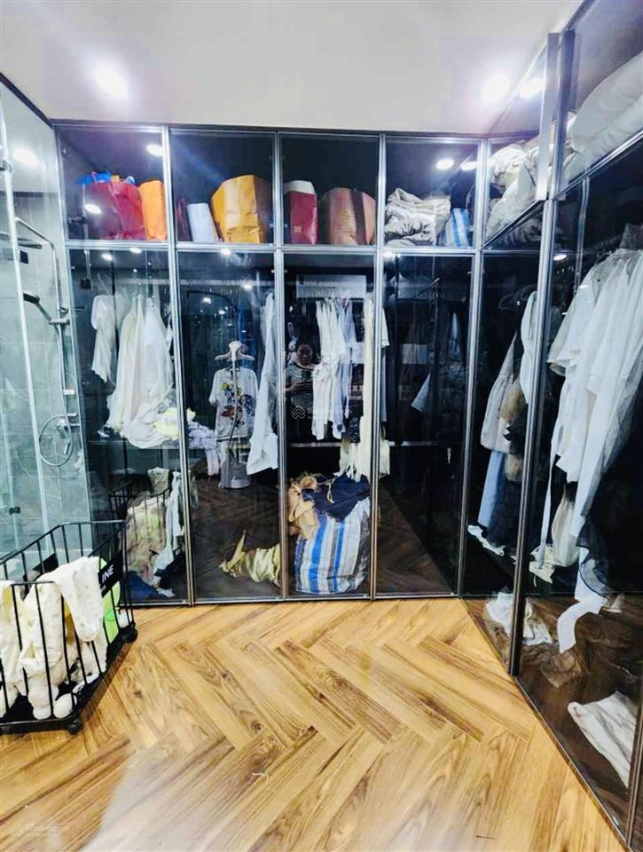 Cạnh cảm hội lò đúc  nội thất cao cấp, ngõ nông  41m2  8 tỷ 8