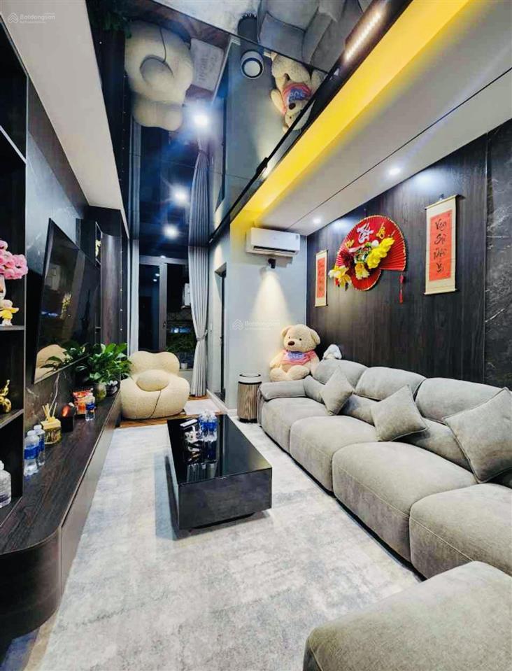 Cạnh cảm hội lò đúc  nội thất cao cấp, ngõ nông  41m2  8 tỷ 8