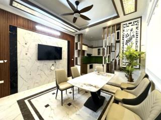 Cách 1km là minh khai sẵn nhà 5 tầng full đồ, hai bước ra phố  36m2  7 tỷ 29
