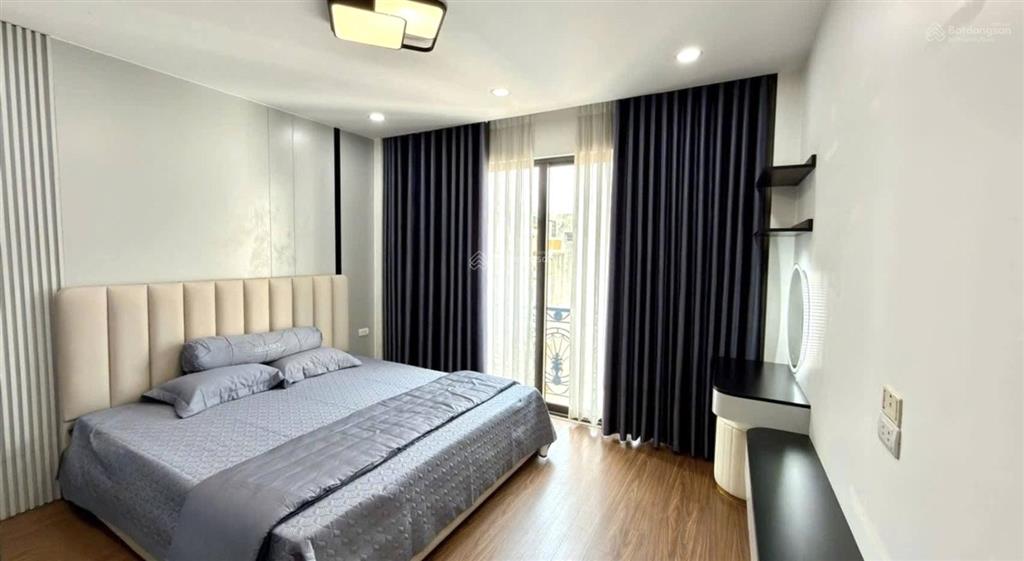 Nhà tân mai  vài bước oto tránh, nội thất tặng lại  42m2  8 tỷ 505