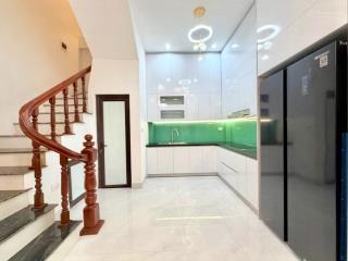 Trương định  full nội thất, trước nhà đá bóng  38m2  7 tỷ 08