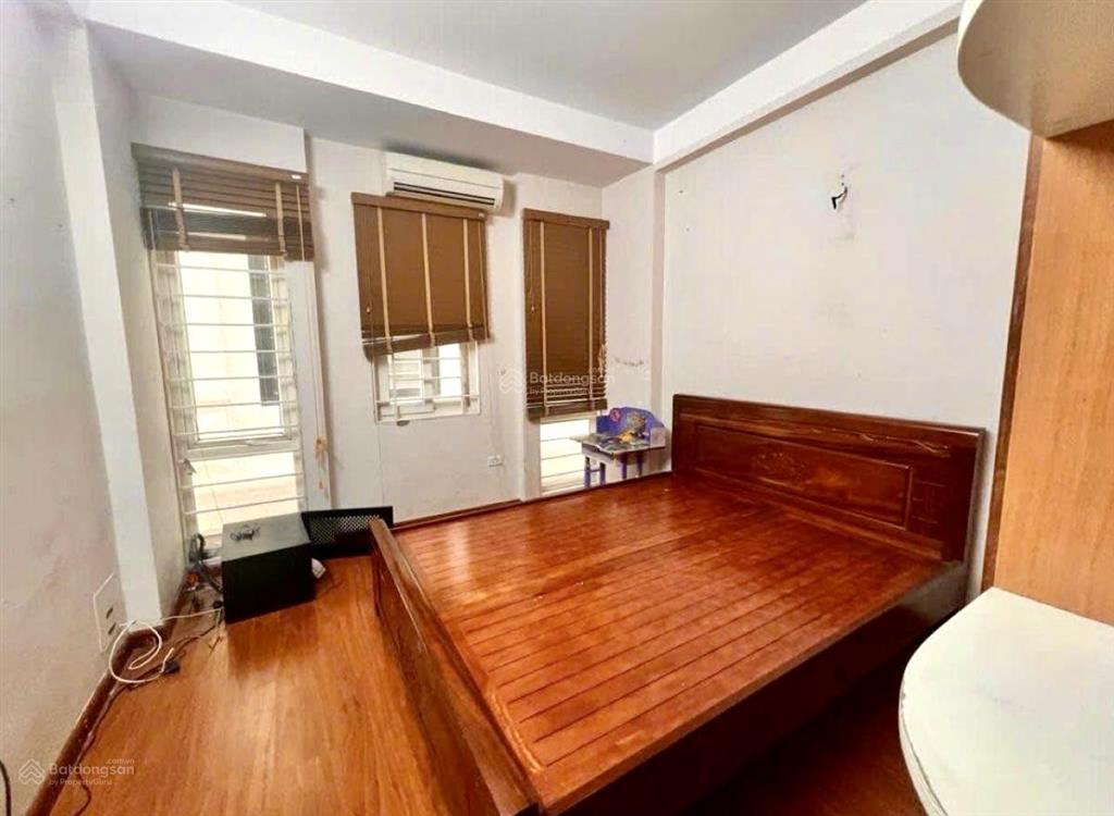 Ngay minh khai  4 ngủ full đồ  45m  9 tỷ