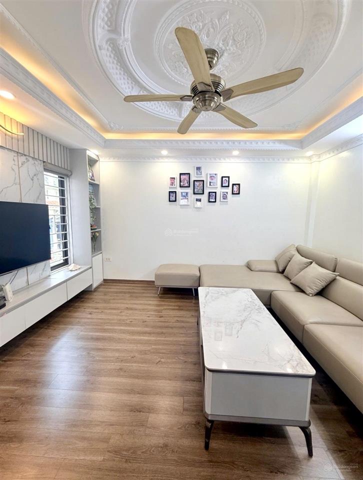 Gần tạ quang bửu  ngõ nông, an sinh tốt  45m  8 tỷ 989