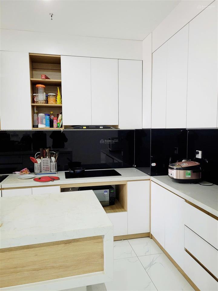 Bán nhanh chung cư kđt xa la 81m2, 3 phòng ngủ, 2 vs chỉ 4.95 tỷ