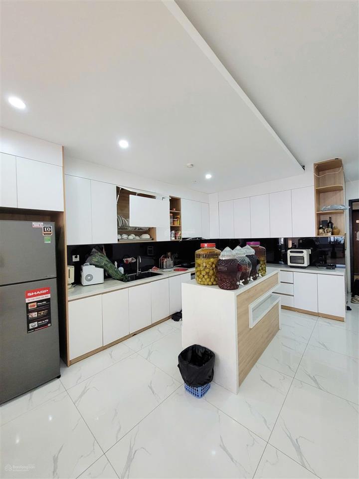 Bán nhanh chung cư kđt xa la 81m2, 3 phòng ngủ, 2 vs chỉ 4.95 tỷ