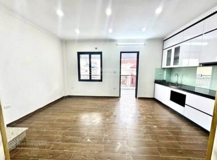 Bán nhà phố tôn đức thắng  40m 7 tầng thang máy xây mới 11,9 tỷ