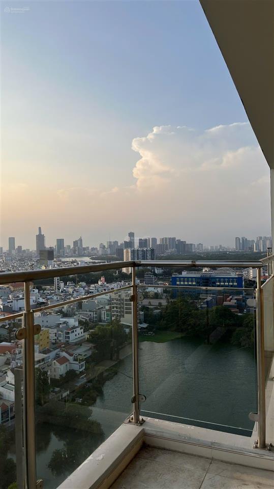 Căn góc garden house 3pn  240m2 tầng cao tại ascent lakeside view hồ & landmark 81 giá 18.5 tỷ