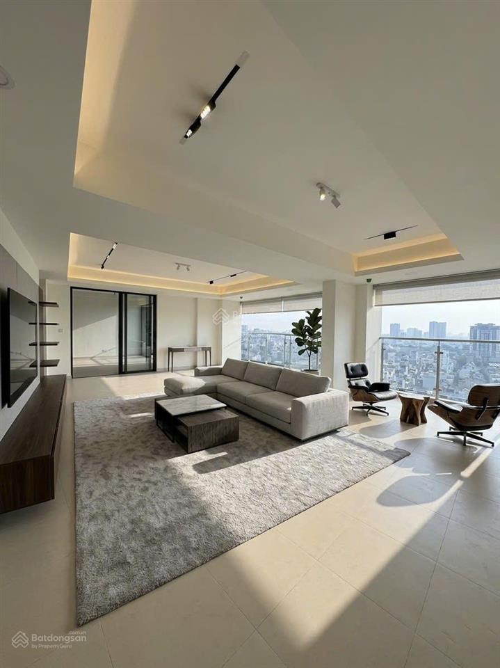 Căn góc garden house 3pn  240m2 tầng cao tại ascent lakeside view hồ & landmark 81 giá 18.5 tỷ