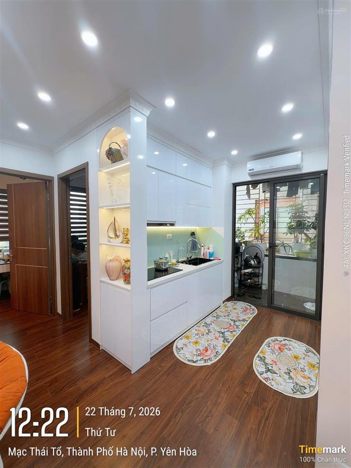 Bán căn hộ chung cư mạc thái tổ 62.7m2. giá 5 tỷ
