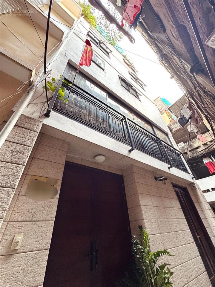 Bán nhà chia ts, phạm ngọc thạch, dt 45m x 6 tầng ô chờ tm, cách 10m ra ô tô, 50m ra phố lớn
