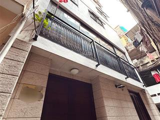 Bán nhà chia ts, phạm ngọc thạch, dt 45m x 6 tầng ô chờ tm, cách 10m ra ô tô, 50m ra phố lớn