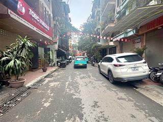 Cần bán gấp, nhà pháo đài láng  thang máy 60m x 6 tầng, lô góc
