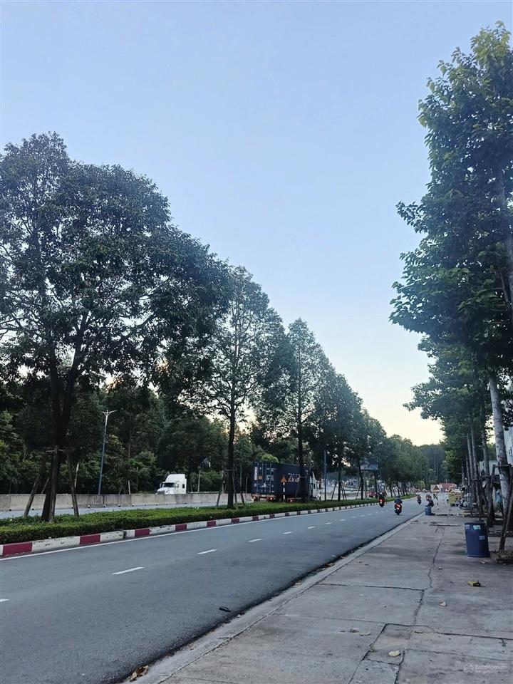 Chủ gửi bán nhà mặt tiền mỹ phước 3