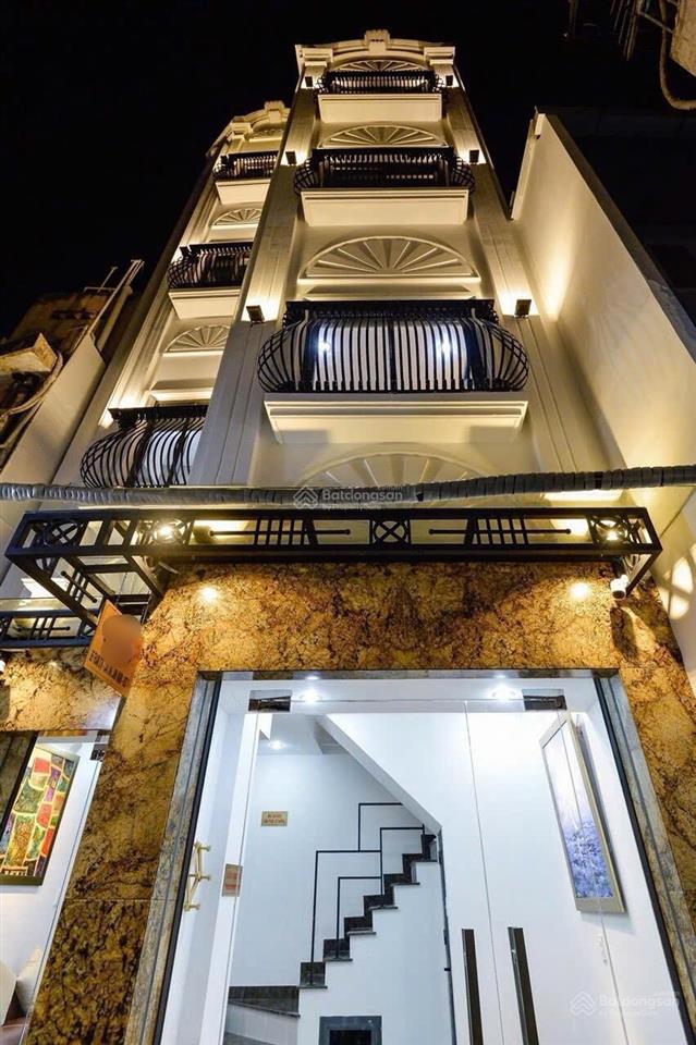 Đề thám, q1  biệt thự 5 tầng  ngang 5m  3 pn  dòng tiền 35tr/th  không lỗi