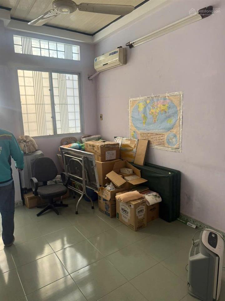 Nguyễn thị minh khai q1, ngang 3,1 nở hậu gần 4m , 20 m ra mt , chính chủ 50 năm , chỉ nhỉn 7 tỷ