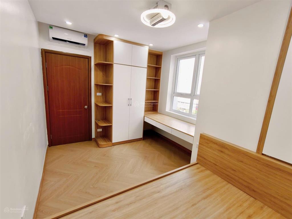 Bán cc 2pn, 58m2, giá tốt, view đẹp tại a10a14 nam trung yên, cầu giấy, hà nội