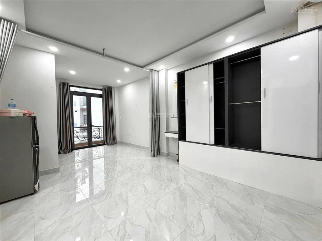 Định cư mỹ!!! gấp bán nhà nguyễn tiểu la quận 10, dt 4.5*12m, giá chỉ nhỉnh 12 tỷ