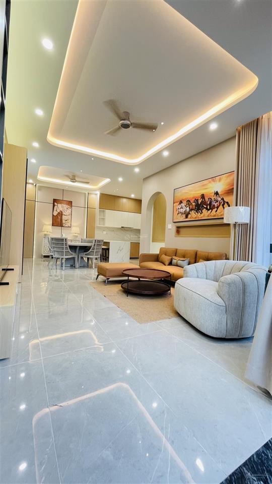 Chao ôi ngang gần 7m như villa  căn góc mặt tiền view sông mát mẻ có sân vườn giáp gò vấp