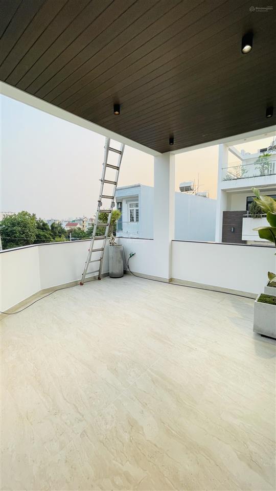 Chao ôi ngang gần 7m như villa  căn góc mặt tiền view sông mát mẻ có sân vườn giáp gò vấp