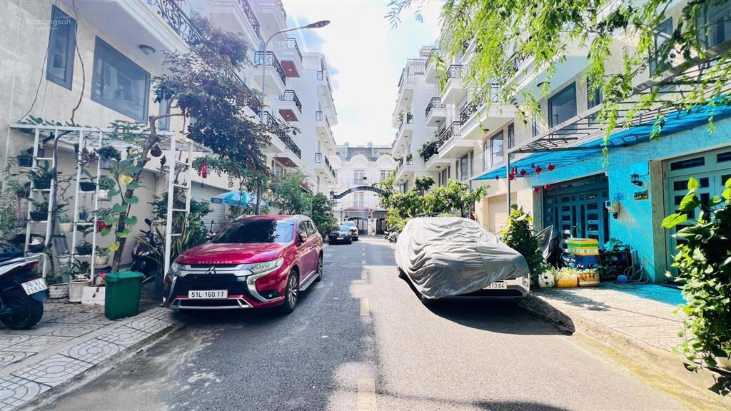 Giảm mạnh 1ty chỉ còn 4 tỷ 700 triệu  nhà 5 tầng ngang 4.5m đường tô ngọc vân khu dân cư bảo minh