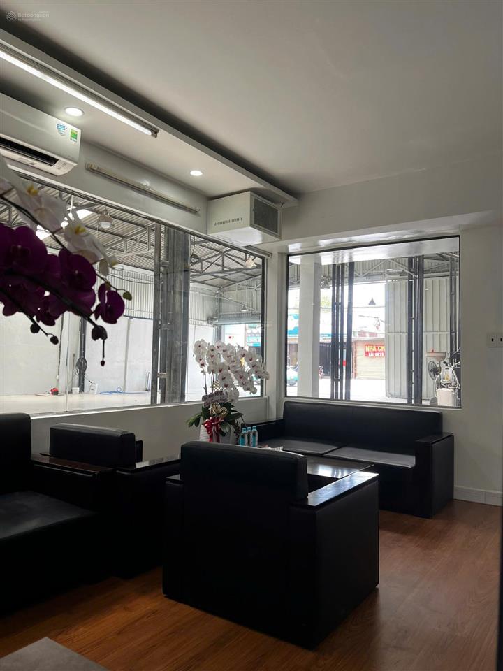 Khoảng 74tr/m2 mt nguyễn duy trinh. 60 tỷ (dt 23x25m cn 804m2)