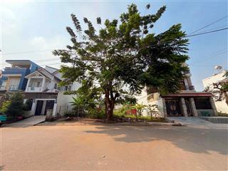 Đất đẹp khu biệt thự chỉ nhỉnh 40tr/m2  kdc gia hòa phong phú  đường 12m có lề  144m2 (8*18)