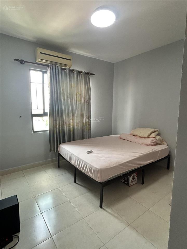 Đối diện hai trường đại học lớn  cc 72m2  căn góc 2pn, 2wc  sổ hồng riêng  giá chỉ 2.45 tỷ