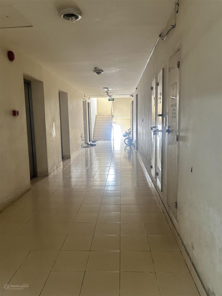 Đối diện hai trường đại học lớn  cc 72m2  căn góc 2pn, 2wc  sổ hồng riêng  giá chỉ 2.45 tỷ