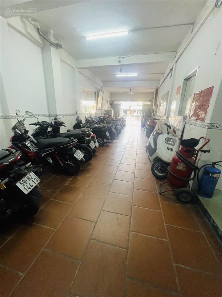 Chung cư 75m2 3 phòng ngủ có thang máy ngay trần hưng đạo  nguyễn văn cừ p2 quận 5 sát quận 1