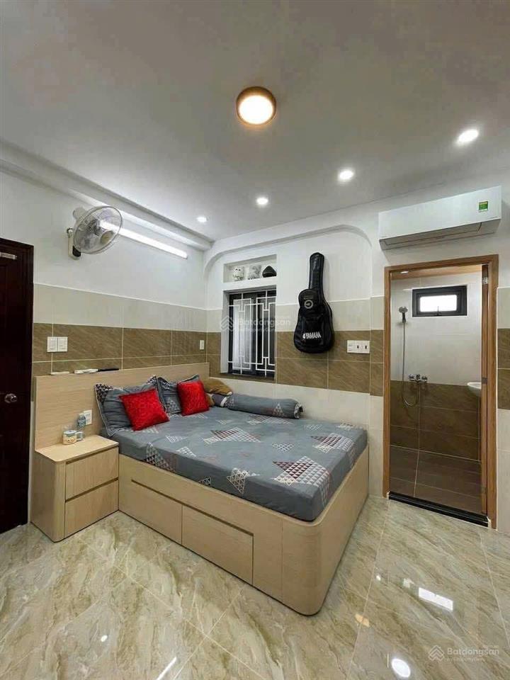 Ngay chợ bà hom  chung cư kiến thành  ngay vòng xoay phú lâm  căn hộ 60m2  2pn 2wc  thang máy