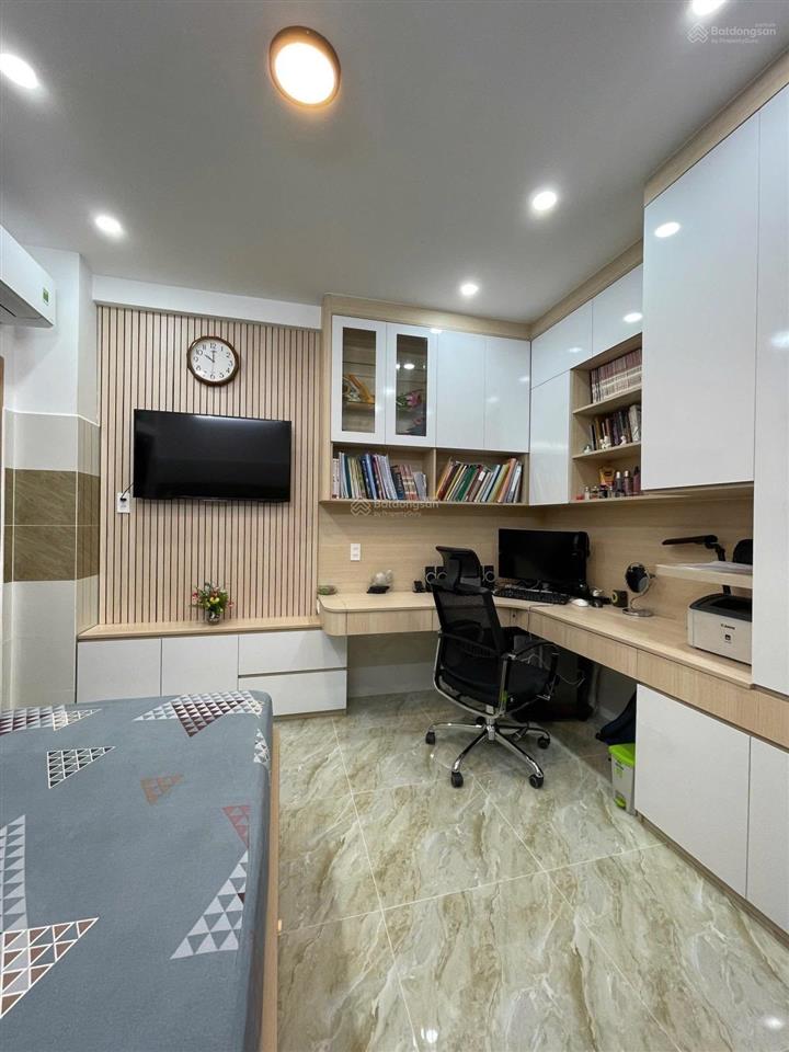 Ngay chợ bà hom  chung cư kiến thành  ngay vòng xoay phú lâm  căn hộ 60m2  2pn 2wc  thang máy