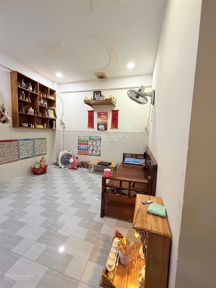 Chung cư hạnh phúc  đường ngô quyền  p6  q5  căn hộ 50m2 tầng trệt  sổ hồng riêng