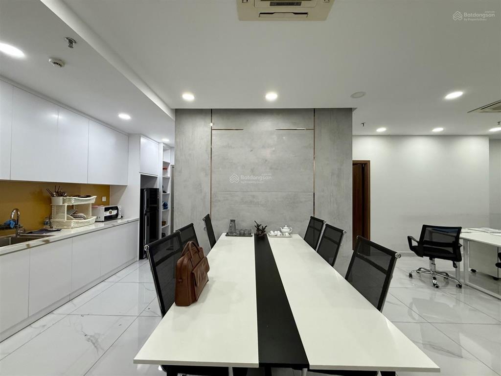 Shophouse 85m2 8.2x8.4m kdc phú mỹ hưng midtown tân phú quận 7  nhiều đơn vị lựa chọn đặt trụ sở