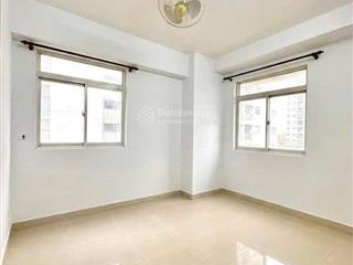 Cao ốc nguyễn kim p7 q10  lô góc cực hiếm  có sổ hồng riêng  61m2  2pn  2wc  thang máy