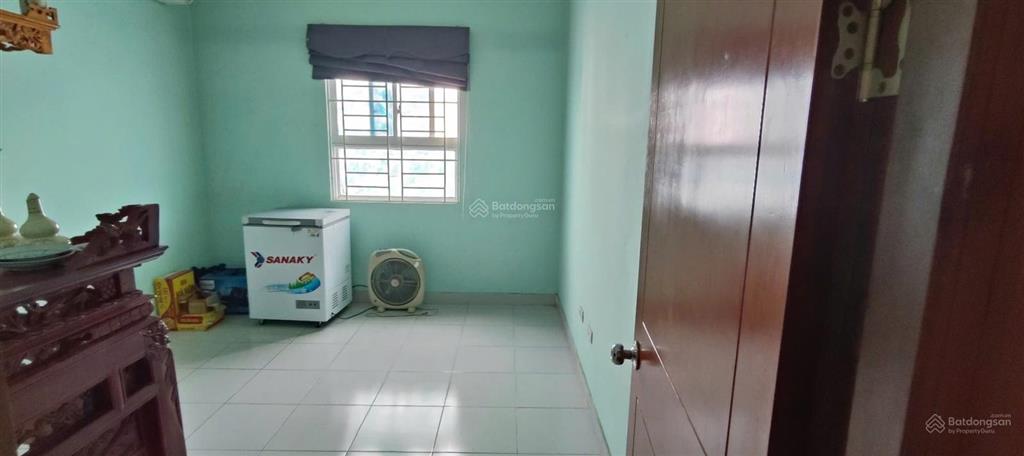 Chính chủ cần bán căn hộ ct1 thạch bàn, long biên, hà nội, 3pn 2wc, full nội thất, giá tốt